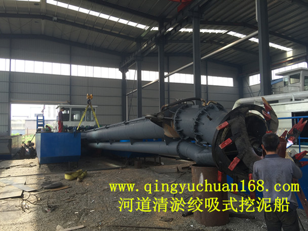 10寸泵绞吸式挖泥船清淤